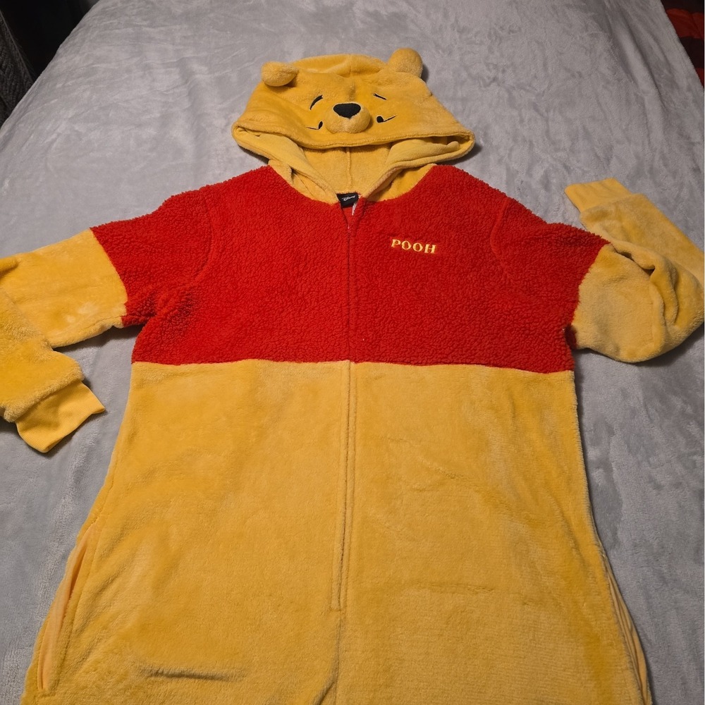 Disney Winnie the Pooh Adult XL Hooded One-Piece Costume Yellow/Red Polyester